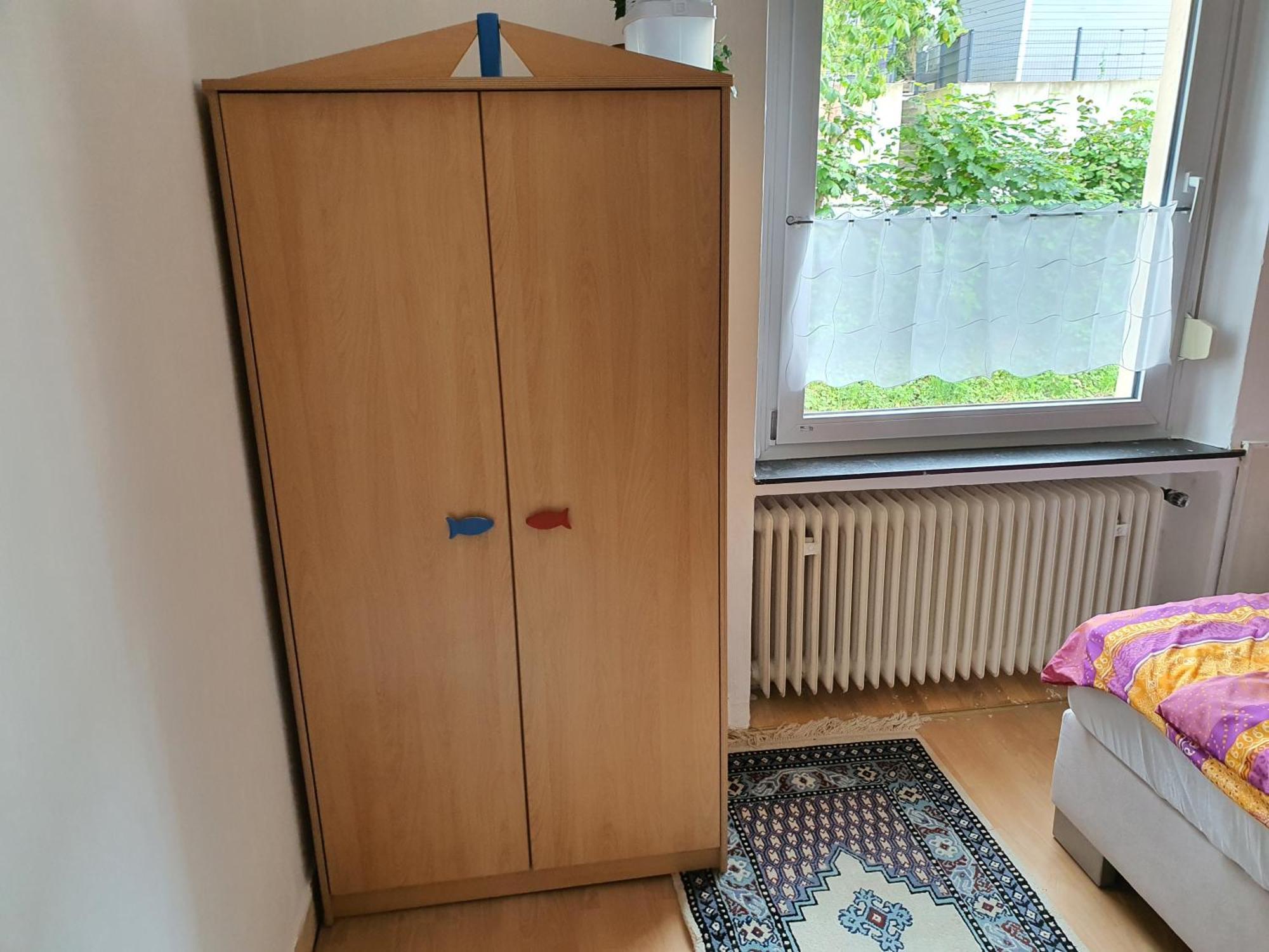 Majo Familiaer Ruhig Rustikal Zentral Arbeit Urlaub Kamin Parken Vor Der Tuer Garten Grillen Chillen * Solingen
