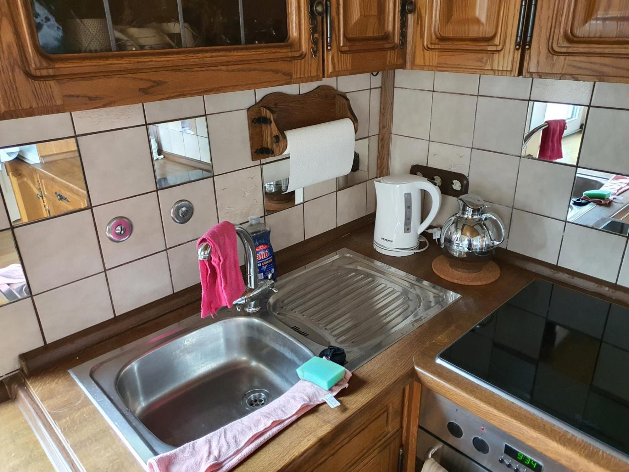 Majo Familiaer Ruhig Rustikal Zentral Arbeit Urlaub Kamin Parken Vor Der Tuer Garten Grillen Chillen *