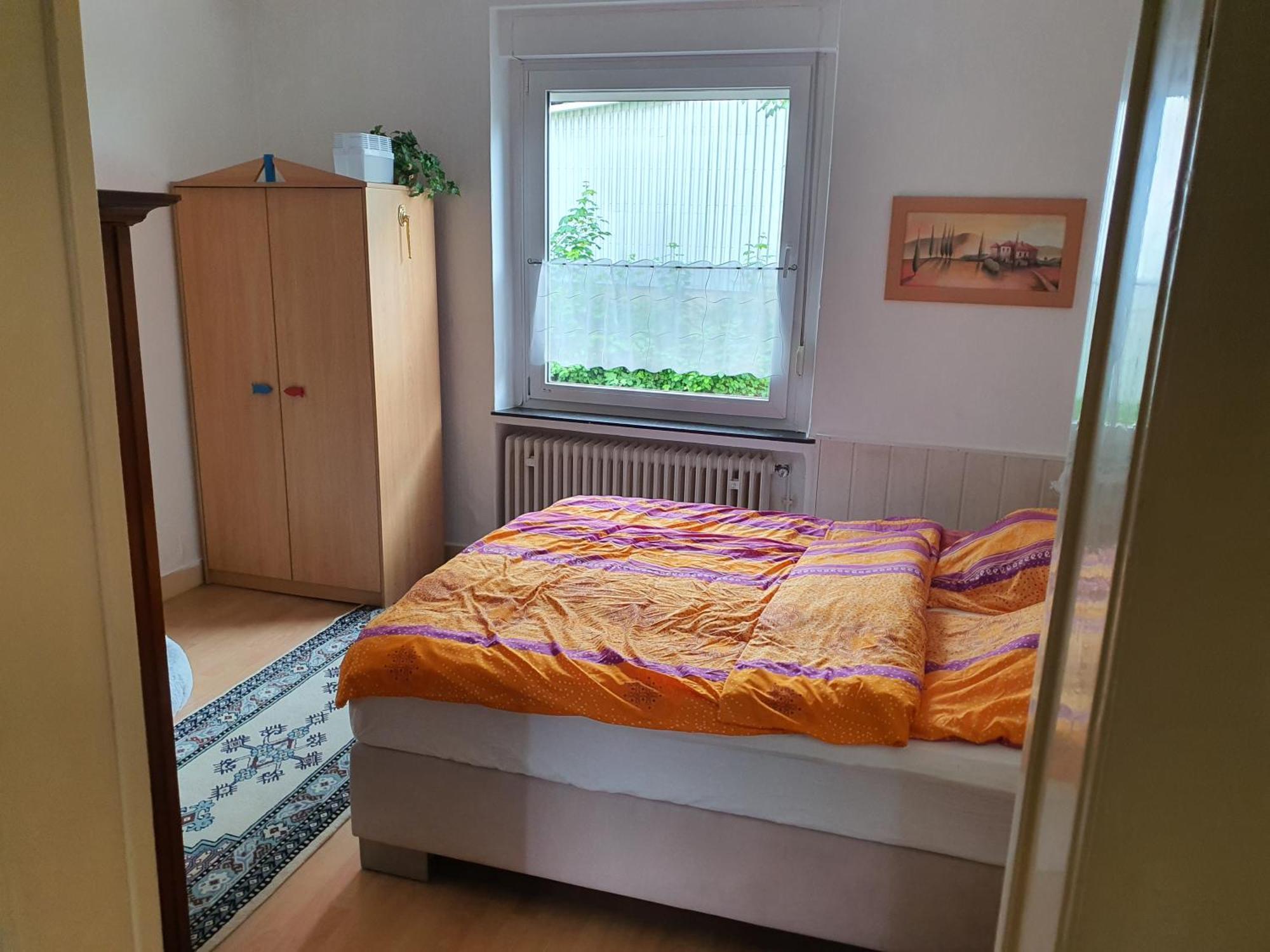 Majo Familiaer Ruhig Rustikal Zentral Arbeit Urlaub Kamin Parken Vor Der Tuer Garten Grillen Chillen Solingen