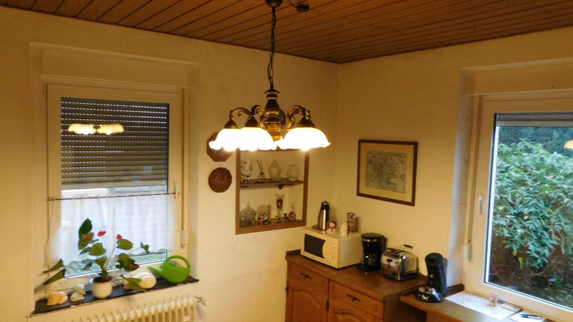 Apartment Majo Familiaer Ruhig Rustikal Zentral Arbeit Urlaub Kamin Parken Vor Der Tuer Garten Grillen Chillen Solingen